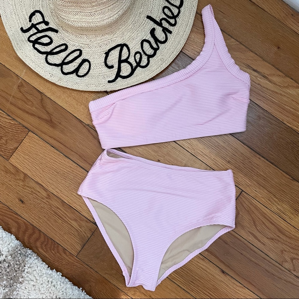 Old Navy Ribbed One Shoulder Bikini Top
